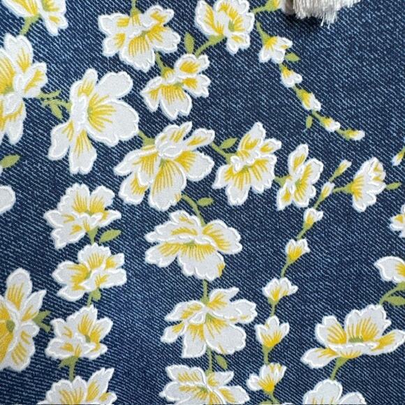 Emi & Joe Floral Daisy Stretchy Maxi Skirt Size Medium - Picture 3 of 9